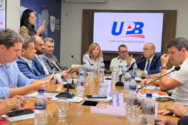 Prefeitos definem critérios para contratação de artistas no São João da Bahia